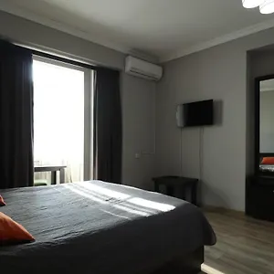  Апартаменты Erekle 8/10